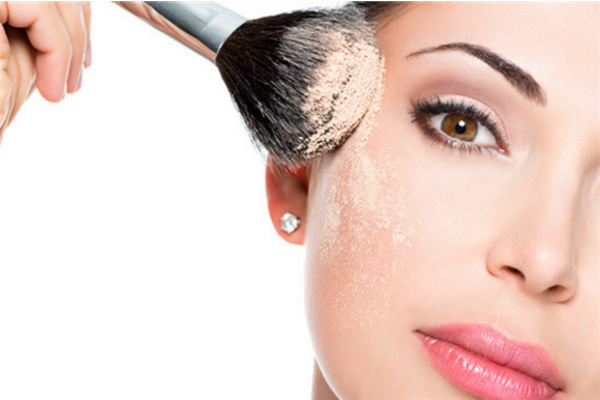 什么发型适合方脸,什么发型显脸小显年轻