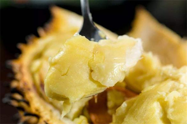 种睫毛有副作用吗?,种睫毛有什么影响