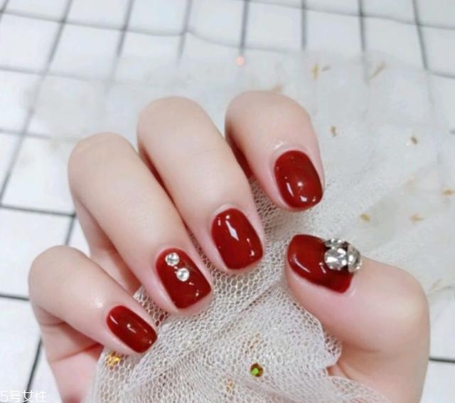 青春痘刷酸有用吗,刷酸能治疗痤疮吗