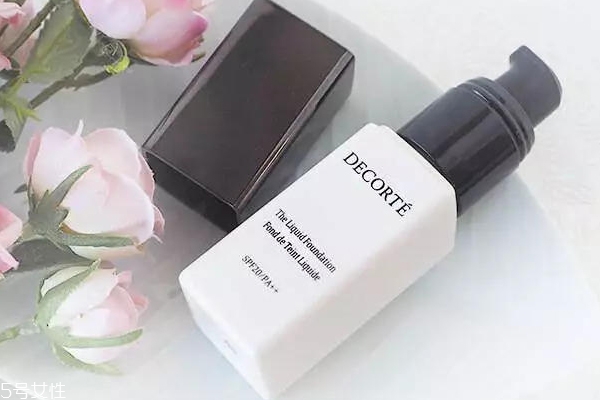 唇釉适合夏天吗,唇釉适合夏天还是冬天