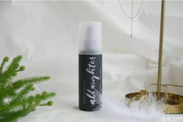 最常用的眉笔颜色,买眉笔一般什么颜色最自然