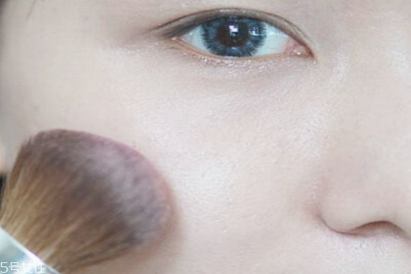 韩式裸妆化妆步骤,韩系少女妆画法 韩式裸妆化妆步骤,韩系少女妆画法