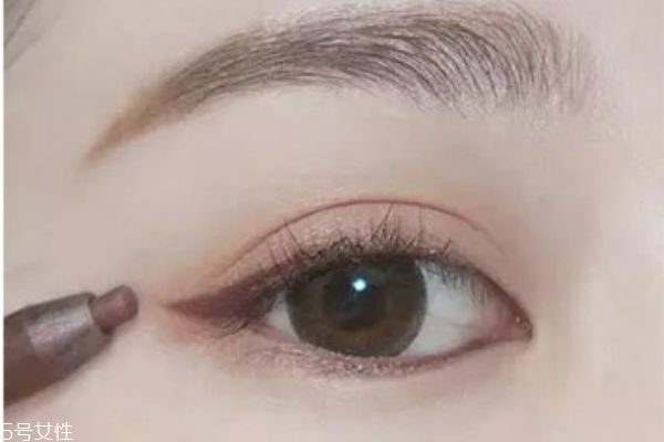 激光溶脂减肥做几次能见效(激光溶脂一次能瘦多少)