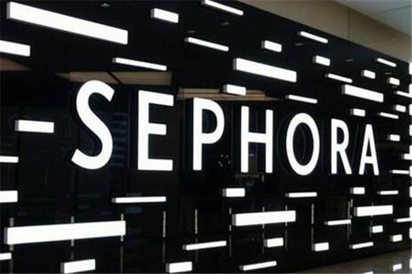 冬天用什么润唇最好,适合春天的口红 冬天用什么润唇最好,适合春天的口红