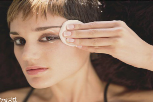 魅可腮红哪个色号好看 魅可腮红哪个色号好看