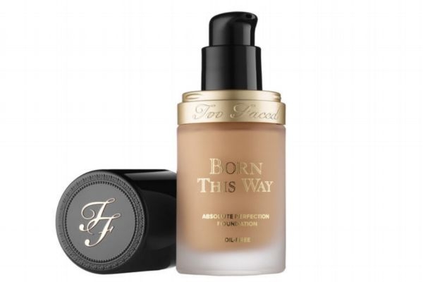 粉底液太干了加点乳还是精油,粉底液加乳液还是精华