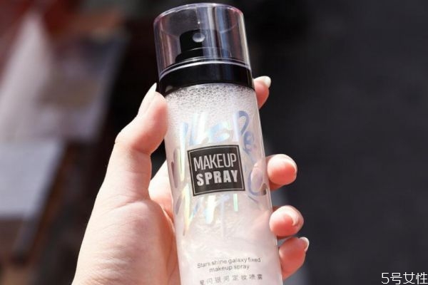 怎么判断定妆喷雾是否成膜,定妆喷雾里的成膜剂是什么成分