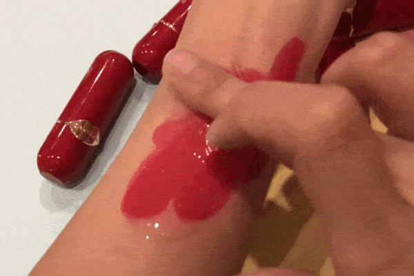 卡姿兰口红用完怎么拆,卡姿兰口红掉色吗