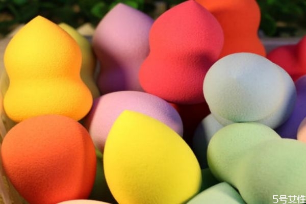 美妆海绵怎么用,化妆海绵多久换一次 美妆海绵怎么用,化妆海绵多久换一次