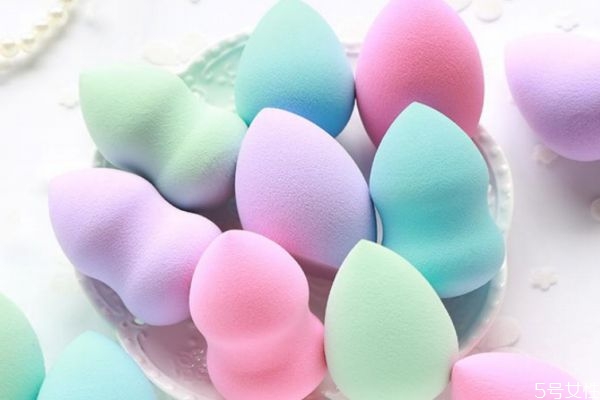 美妆蛋太吃粉怎么办,美妆蛋吃粉如何防止吃粉 美妆蛋太吃粉怎么办,美妆蛋吃粉如何防止吃粉