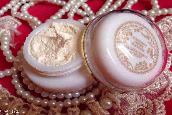 bb霜和粉底液有什么区别,气垫和粉底液的区别