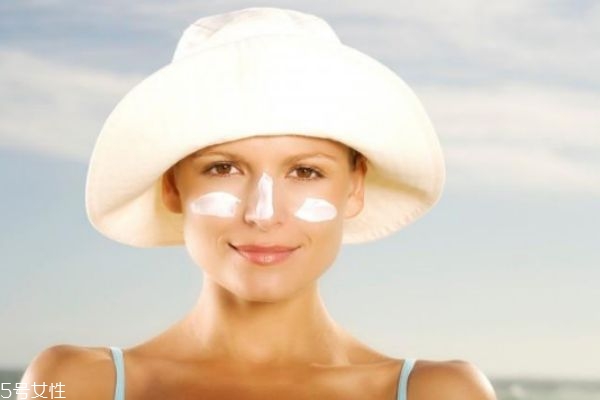 paul&joe搪瓷隔离霜怎么样,搪瓷隔离霜好用吗