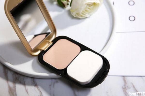 人造酒窝怎么消肿(人造酒窝的做法)