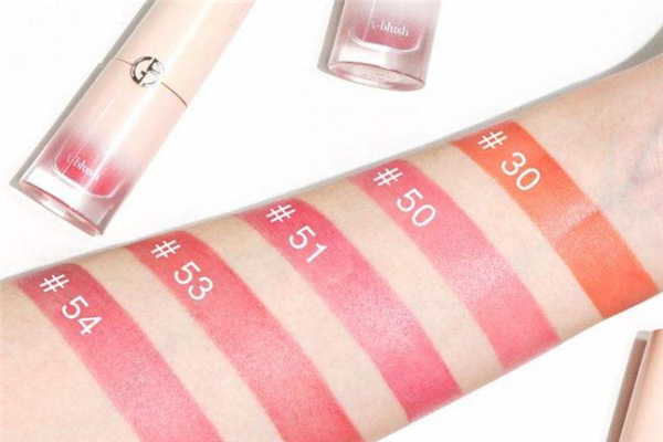 阿玛尼权利粉底哪个色号最好,阿玛尼权利粉底液色号图片