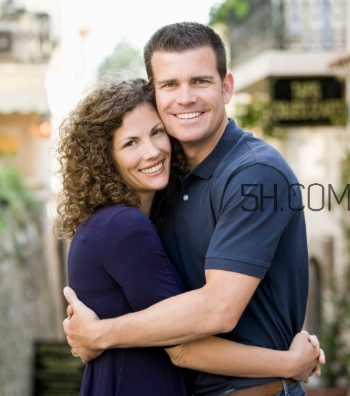 睫毛膏的危害(哪个睫毛膏的牌子好用)