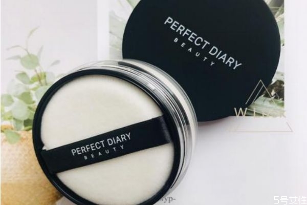 韩熙贞散粉和美康粉黛散粉哪个好些,韩熙贞的散粉怎么样