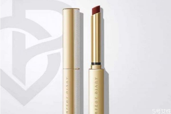 完美日记小细跟多少钱一只,完美日记小细跟多少钱?