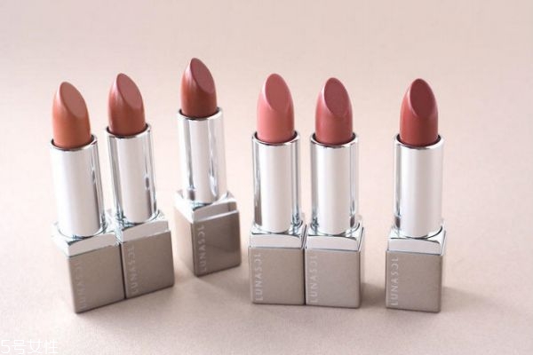 口红哑光和雾面的区别,口红是哑光的好看还是雾面的好看 口红哑光和雾面的区别,口红是哑光的好看还是雾面的好看