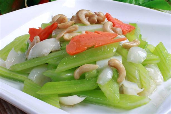 西芹的功效和作用(西芹的功效和作用及副作用)