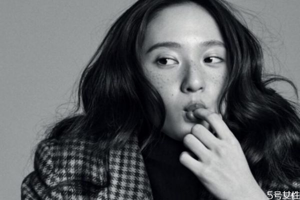 雀斑妆怎么画,雀斑妆怎么画雀斑好看