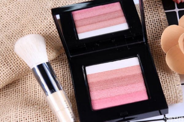 腮红哪个牌子好用推荐,腮红什么牌子好用排行
