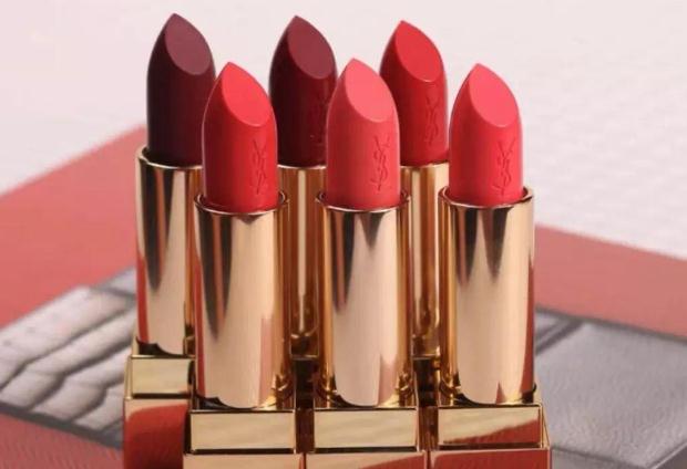 口红可以天天涂吗,口红可以天天涂吗?对胃有没有不好?