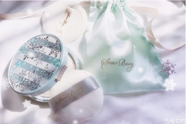 气垫bb和粉饼先用哪个,粉底液 粉饼 气垫bb 使用顺序