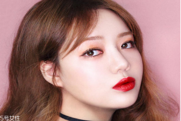 相亲适合化什么妆,相亲要化妆吗