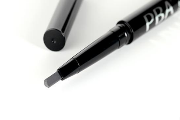 灰棕色眉笔是什么颜色,灰色和灰棕色眉笔