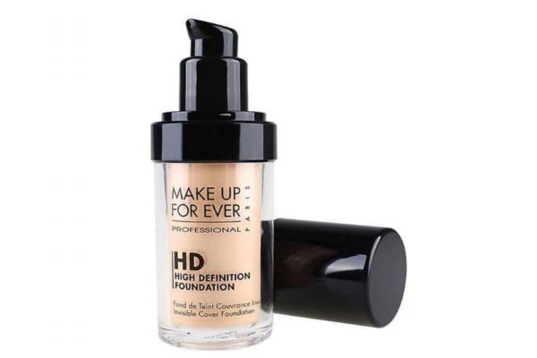 上完粉底液脸特别干怎么办,涂完粉底液感觉脸上很干