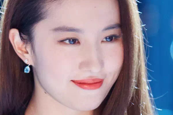 眼影的正确步骤初学者,涂眼影教程简单新手