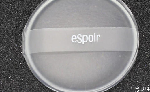 线雕隆鼻两周后突发红肿是怎么回事(线雕隆鼻第二天肿的厉害怎么办)