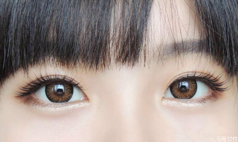 自己在家怎么卸假睫毛胶,自己在家怎么卸假睫毛? 自己在家怎么卸假睫毛胶,自己在家怎么卸假睫毛?