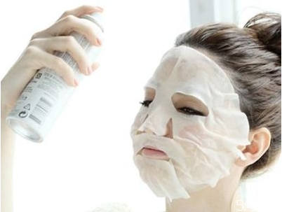 化了妆如何补水,化妆后怎么补水 化了妆如何补水,化妆后怎么补水