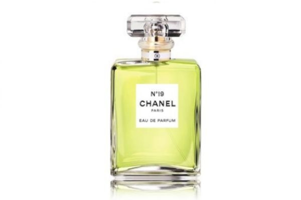 烤瓷牙有缝隙怎么办(烤瓷牙漏缝了怎么办)