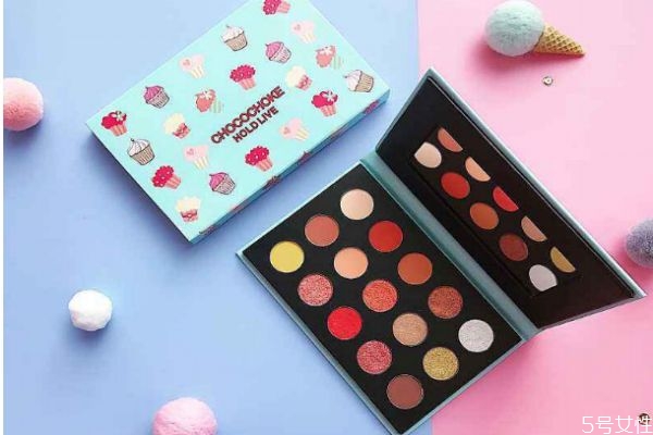 初学化妆如何画眼影,眼影的正确步骤初学者