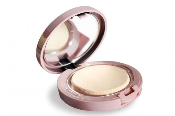 粉饼的正确使用方法,粉饼怎么擦的步骤视频 粉饼的正确使用方法,粉饼怎么擦的步骤视频