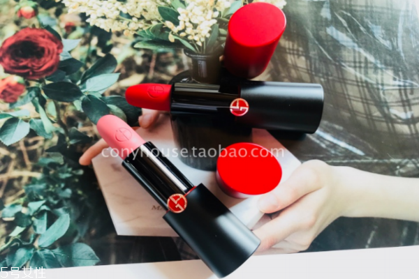 玻尿酸丰唇影响接吻吗(玻尿酸丰唇后悔接吻)