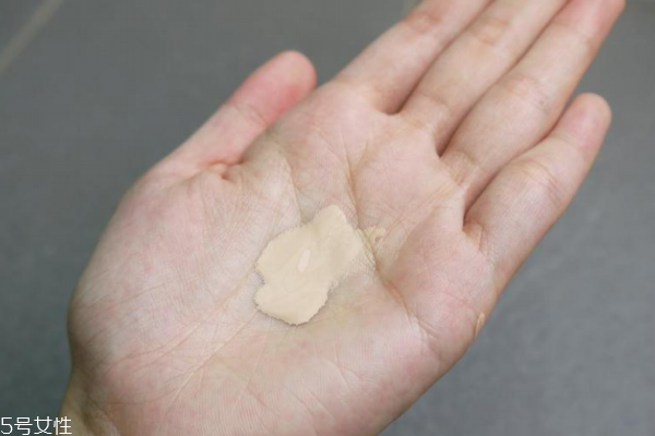 瘦脸针效果(瘦脸针效果什么时候最明显)