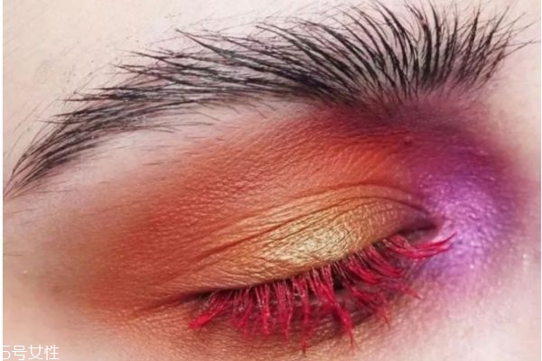 玻璃唇釉怎么涂,唇釉怎么做的