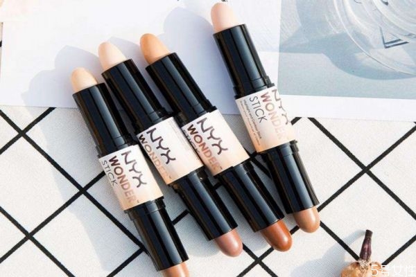 修容棒怎么画卧蚕,怎样画卧蚕