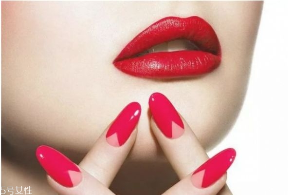 线雕和超声刀哪个好：风险程度(超声刀和线雕哪个安全性好,效果好)