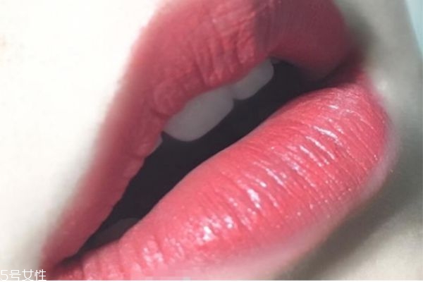 卸甲水怎么卸甲片,卸甲水怎么卸甲油胶