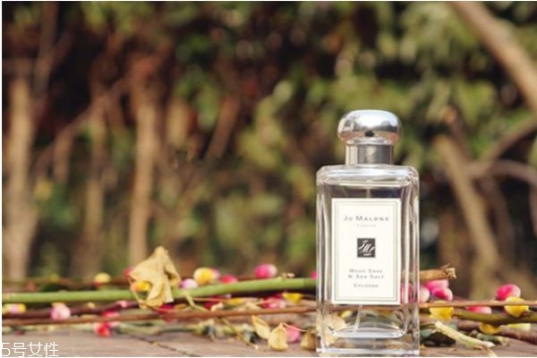 祖马龙香水怎么用效果最好,祖马龙香水怎么用正确使用