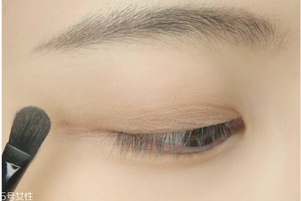 红色妆容怎么画,红军妆容怎么画