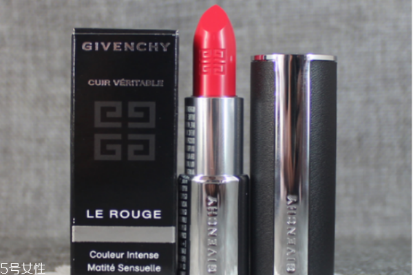 纪梵希口红303和304哪款更好用?,纪梵希口红304是什么颜色