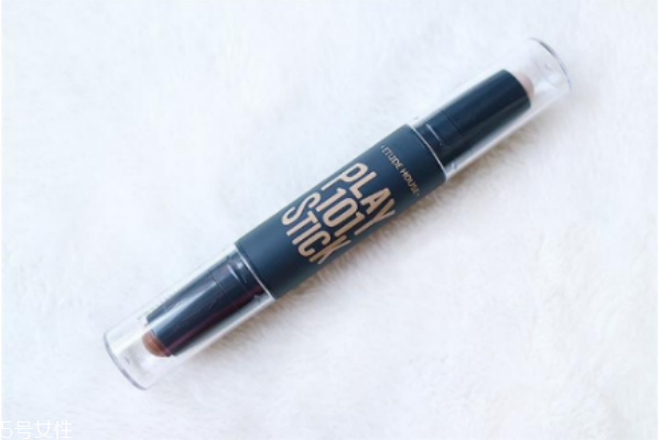 怎样使用高光和修容棒,修容棒和高光棒的区别 怎样使用高光和修容棒,修容棒和高光棒的区别