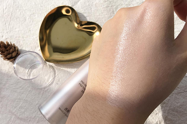 紫色隔离霜哪个牌子好用,紫色隔离霜推荐