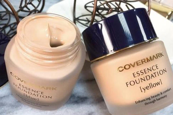 隐形眼镜灰色和棕色哪个好看,灰色隐形眼镜效果图