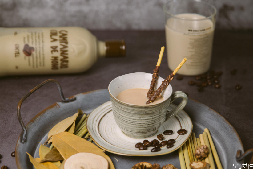 咖啡利口酒可以调什么鸡尾酒,咖啡利口酒怎么调 咖啡利口酒可以调什么鸡尾酒,咖啡利口酒怎么调